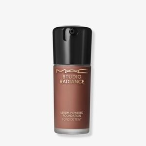 MAC Cosmetics Studio Radiance Serum Foundation NW58